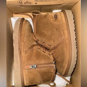 Boy Uggs
